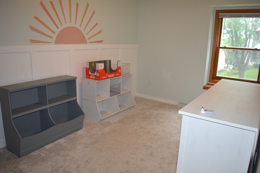 Building Photo - 6205 Adobe Way