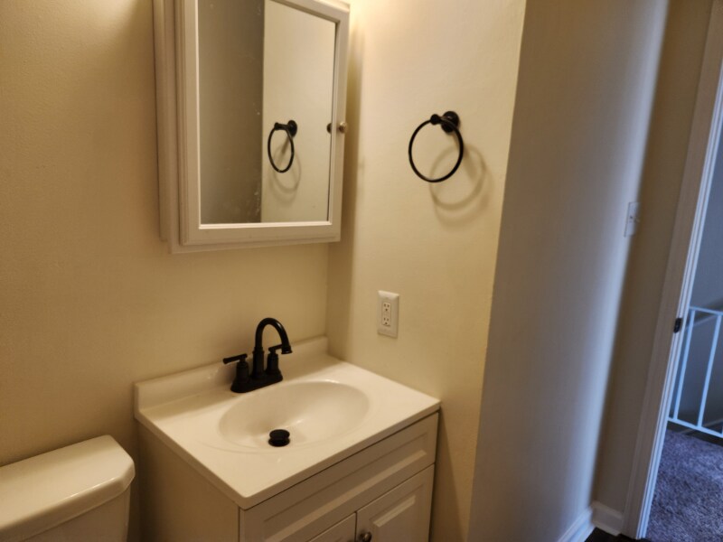 Building Photo - 14402 Fontaine Ct