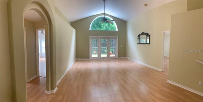 Building Photo - 29703 Birds Eye Dr