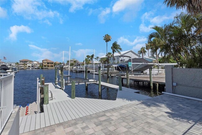 Building Photo - 5145 Porpoise Pl