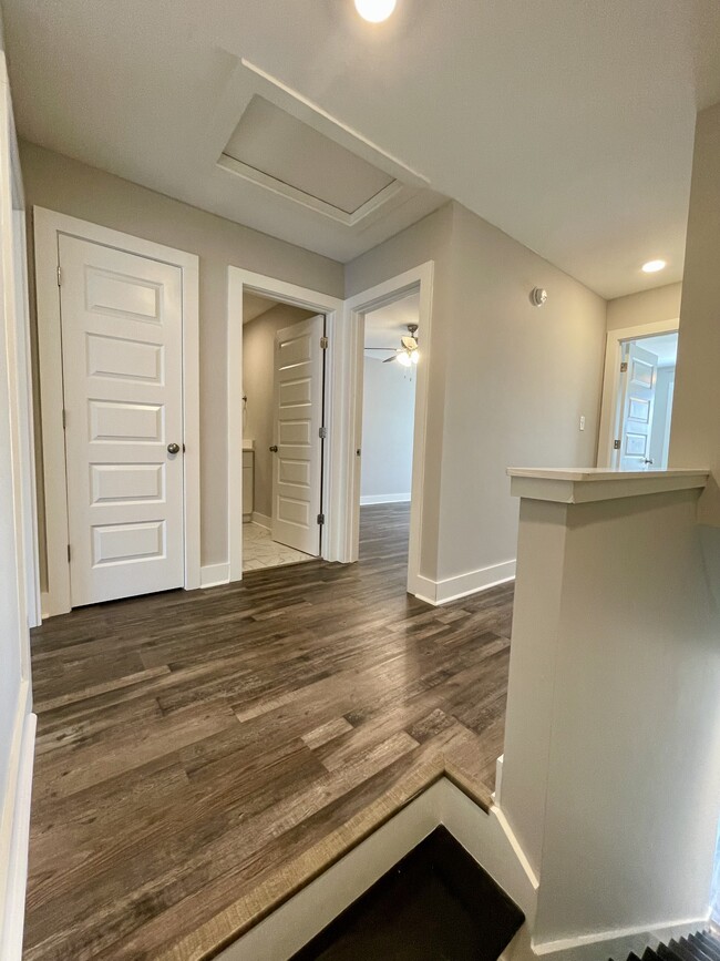 Building Photo - 55 Zentry Pl