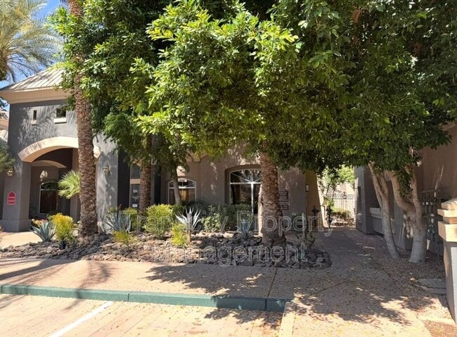 Building Photo - 4455 E Paradise Vlg Pkwy S