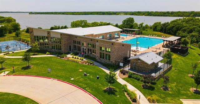 Building Photo - 2133 Barx Dr