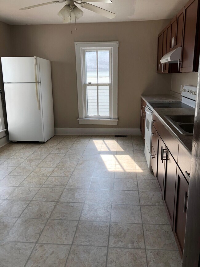 Entrance to Kitchen - 1425 5th Ave