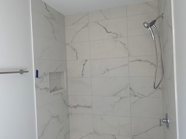 Building Photo - 7227 Thomas St