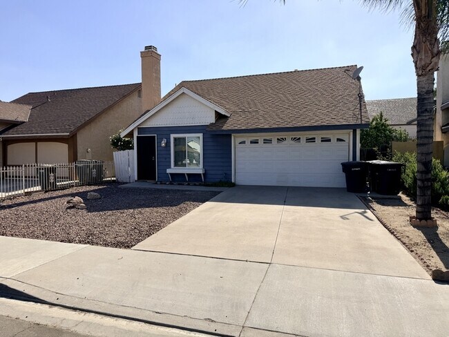 Building Photo - 2036 Orchard Dr