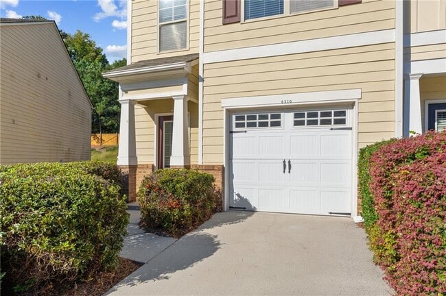 Building Photo - 6210 Elmshorn Way