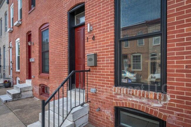 Building Photo - 14 N Streeper St