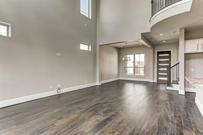 Building Photo - 4853 Benning Dr