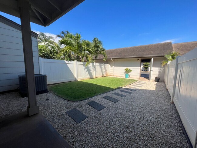 Building Photo - For Rent - [Ke Aina Kai Townhomes] 91-6540...