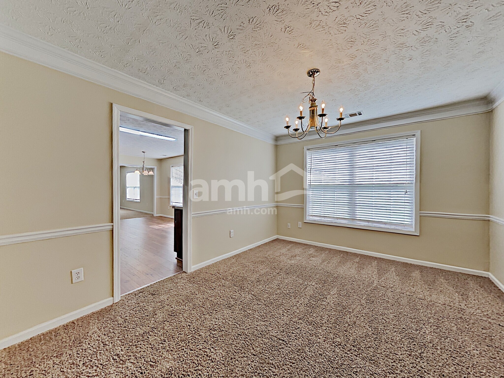 Building Photo - 1318 Baylor Dr