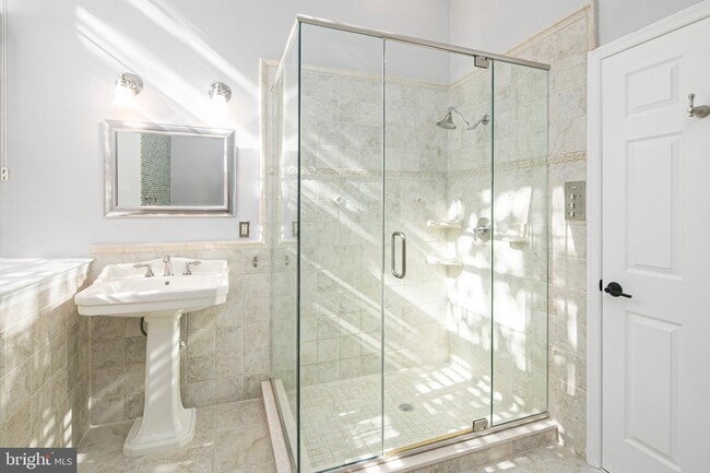 Building Photo - 3700 College Ave