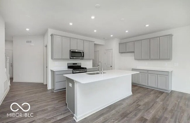 Building Photo - 3242 Arabian Ln