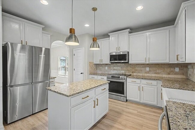 Building Photo - 8757 Danley Dr