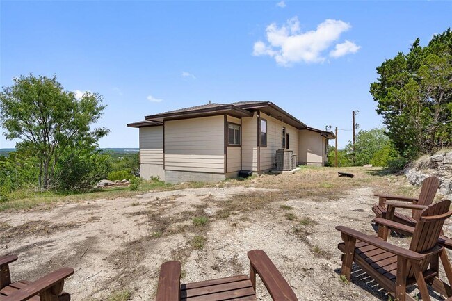 Building Photo - 21803 Briarcliff Dr