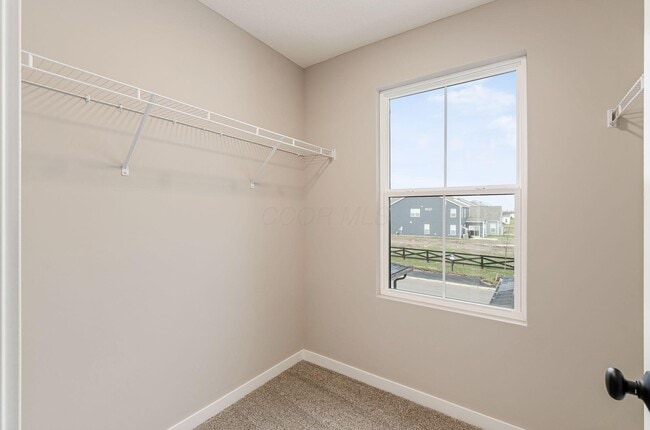 Building Photo - 5478 Dutch Ln