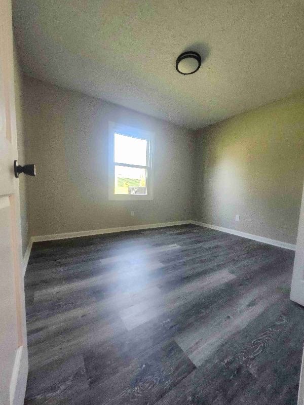 Building Photo - 1714 Autumn Dr