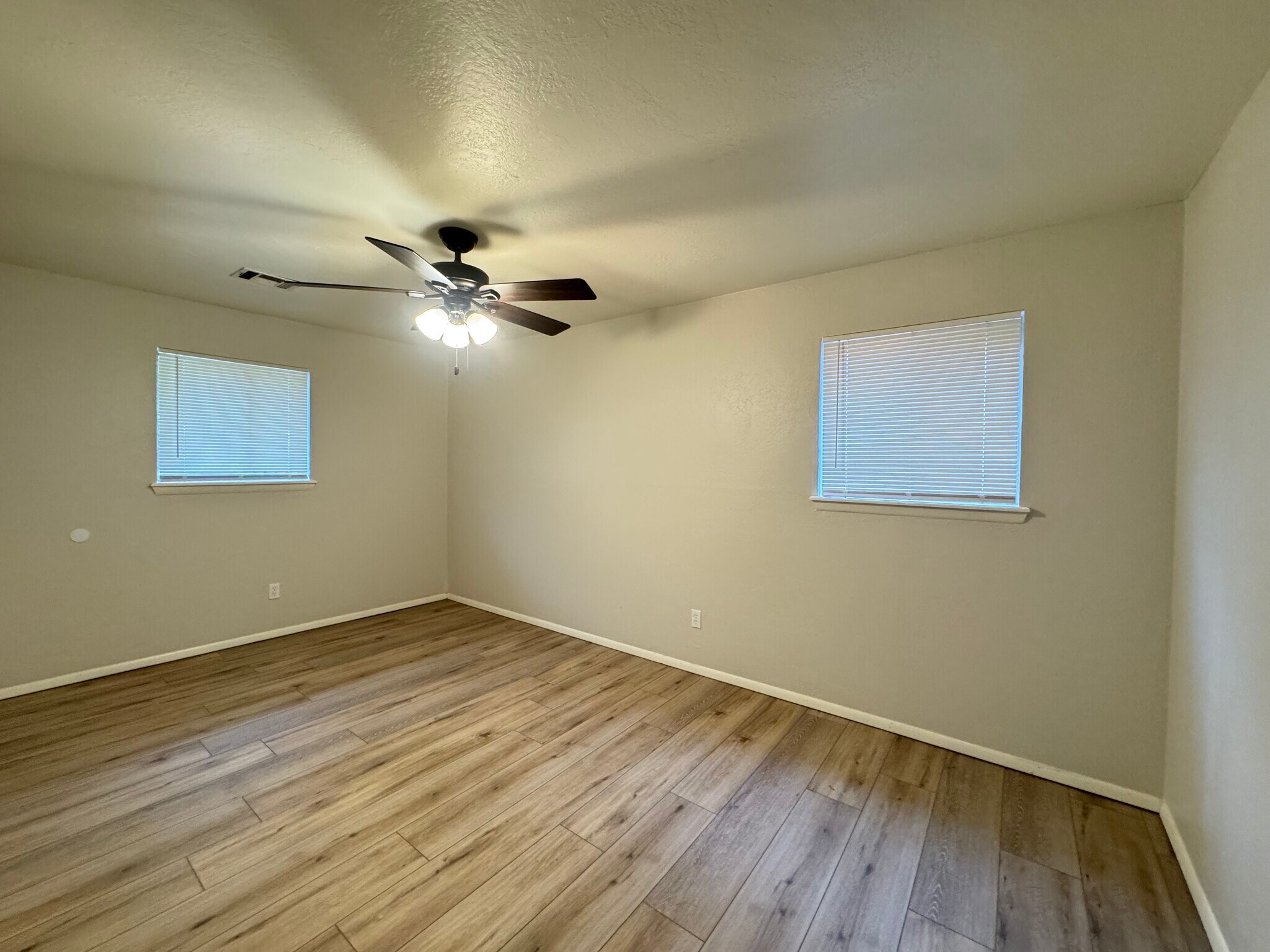 Building Photo - 8140 NW 28th St