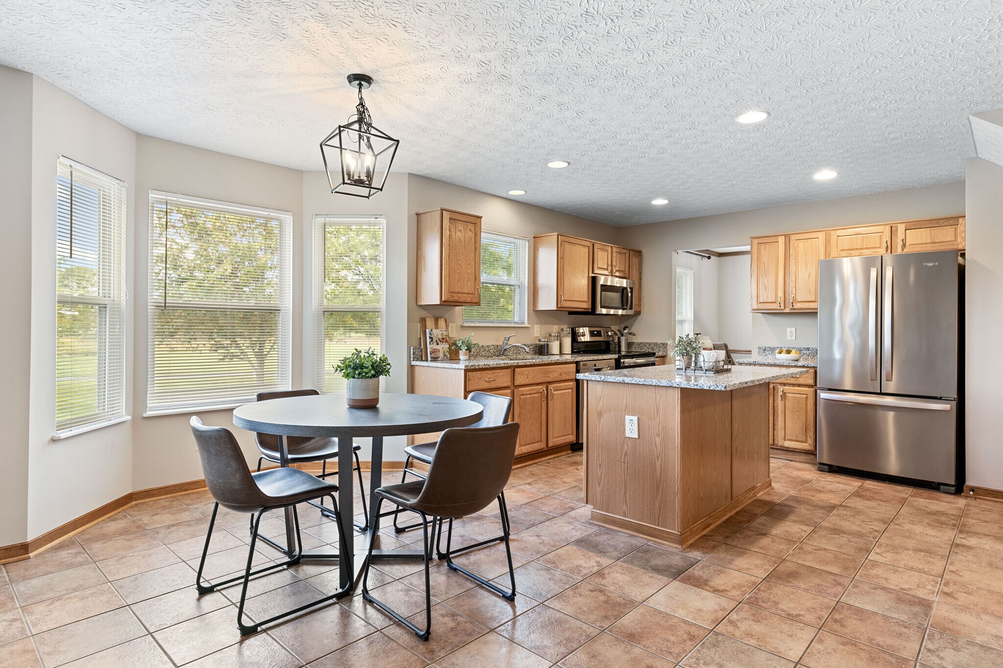 Building Photo - 7225 Bromfield Dr