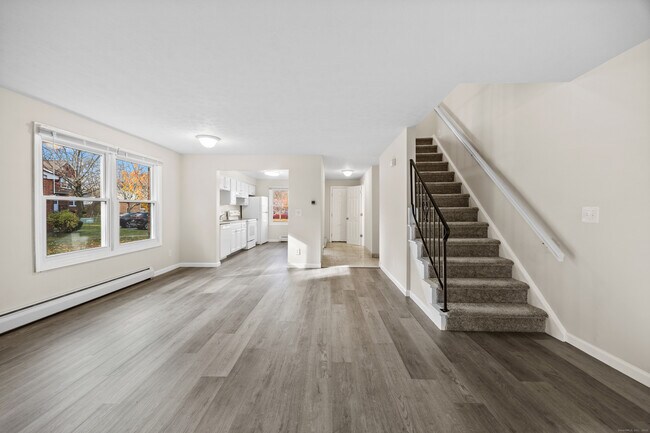 Building Photo - 145 Harbor Pond Dr