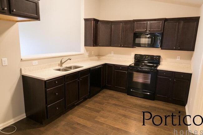 Building Photo - 3544 Shepard Rd