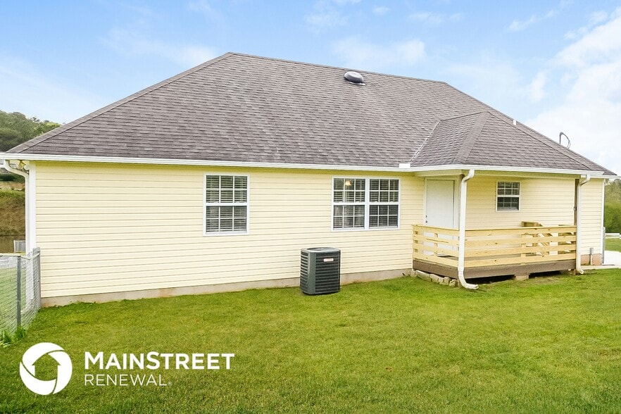 Building Photo - 212 Quail Hollow Rd