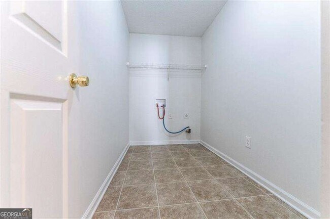 Building Photo - 7065 Mahonia Pl