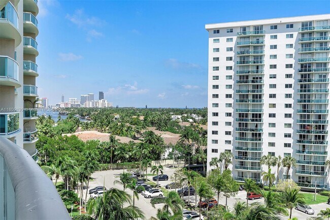 Building Photo - 19390 Collins Ave