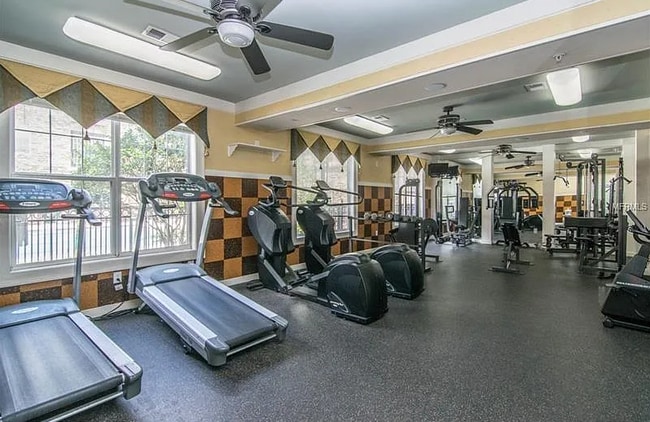 Building Photo - 4221 W Spruce St