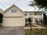 Building Photo - 2718 Myrtlewood Dr