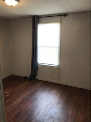 Building Photo - 25249 Needham Ln