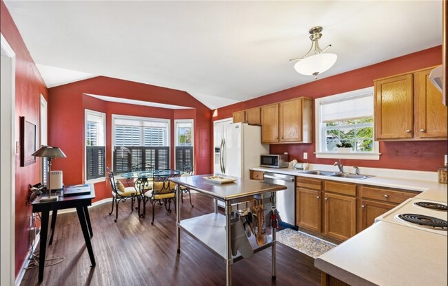 Building Photo - 2629 Batavia-Oakfield Townline Rd