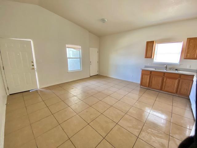 Building Photo - 15002 Nunda Dr