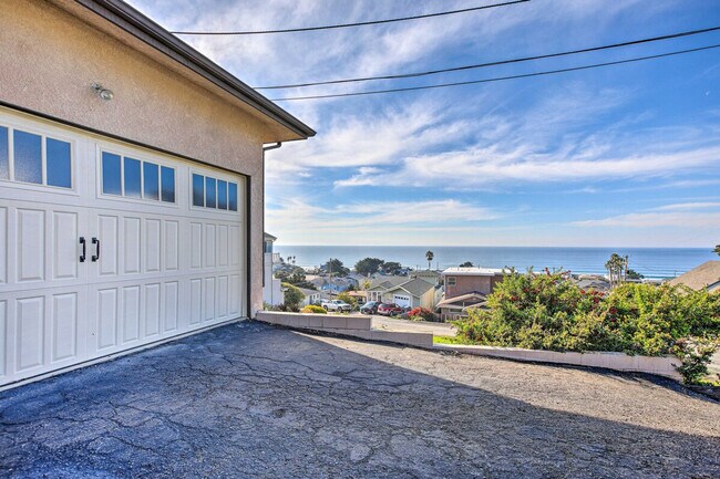 Building Photo - 408 Stuart Ave