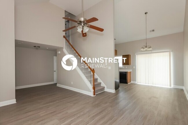 Building Photo - 3 Bedroom Pet-Friendly Home in Gastonia, NC with Main Street Renewal