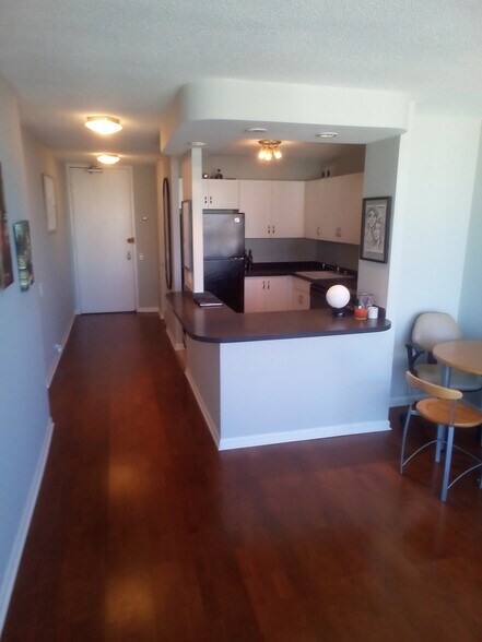 Building Photo - 405 N WABASH