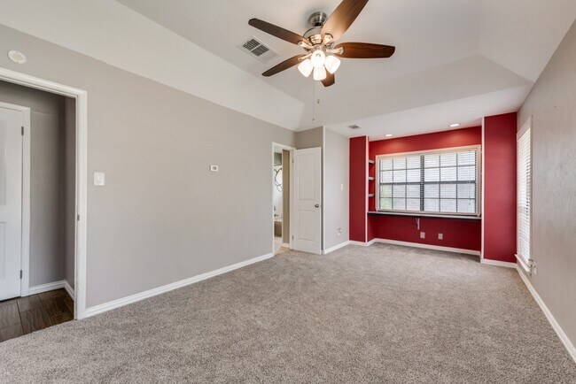 Building Photo - 1612 Cayman Cir
