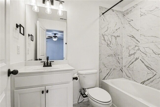 Building Photo - 5510 Bower Pl