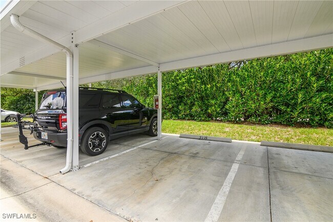 Building Photo - 2700 Cypress Trace Cir