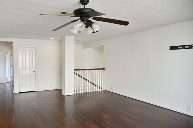 Building Photo - 13600 Breton Ridge St