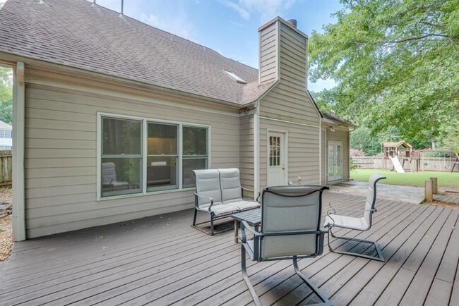 Building Photo - 6515 Fairgreen Dr