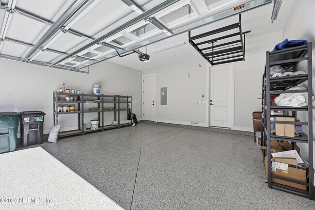 Building Photo - 1625 Bridgeton Dr