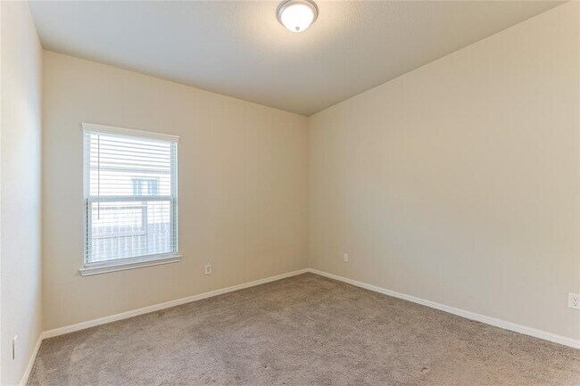Building Photo - 2430 Mar Vis Ln