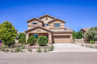 Building Photo - 5525 Valley Cedar Dr