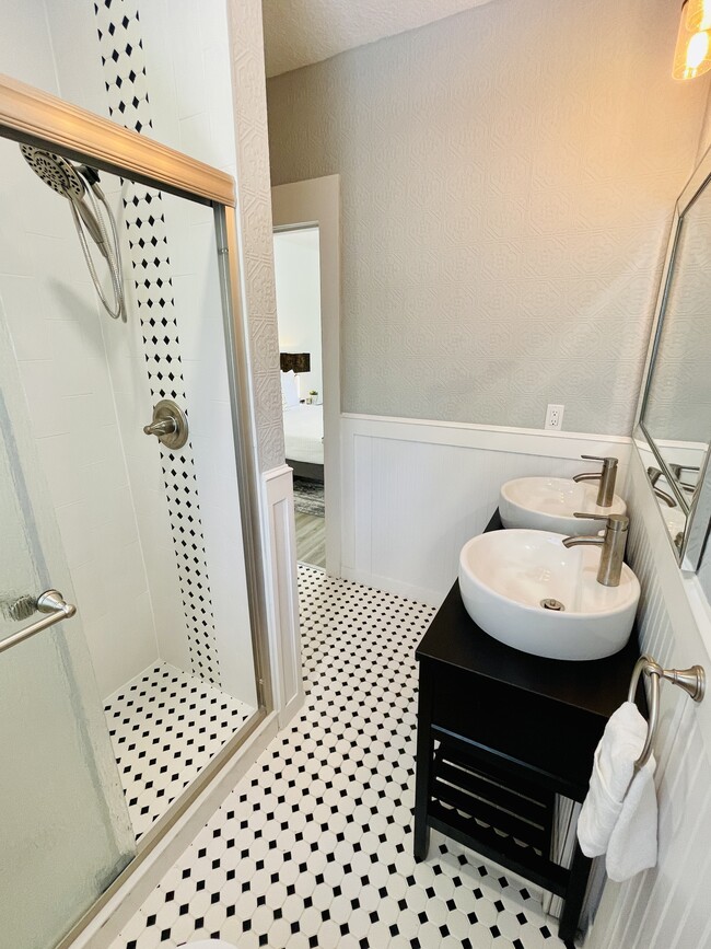 Building Photo - 2784 Post St