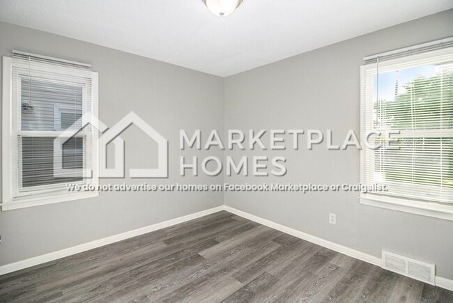 Building Photo - 24850 Wilmot Ave