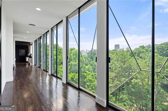 Building Photo - 130 26th St NW