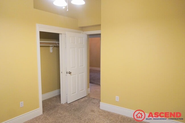 Building Photo - Beautiful Home Located in Rosedale!