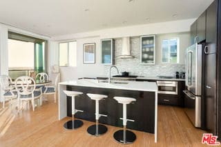 Building Photo - 6985 Trolleyway S