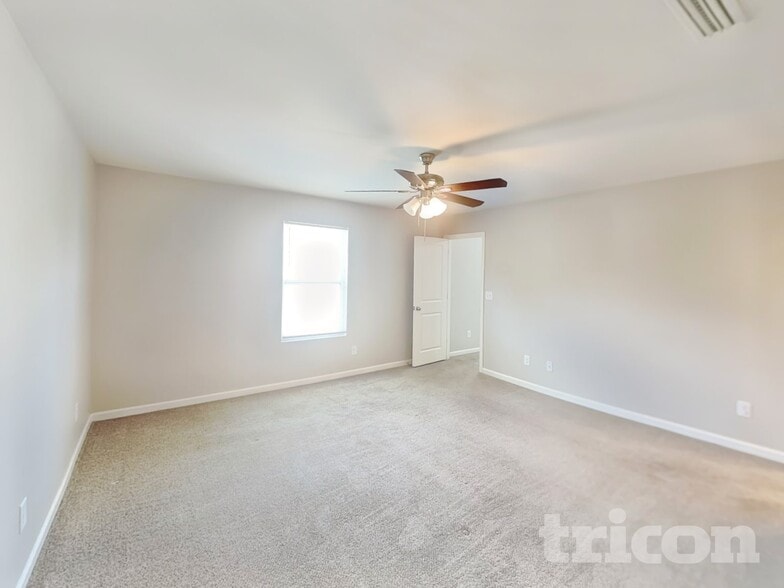 Building Photo - 1424 Henry David Ct